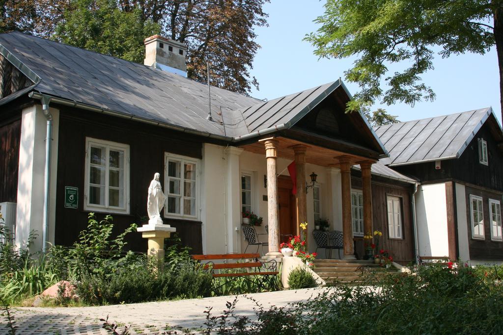 Dworek Ojca Mateusza Sandomierz Exterior photo